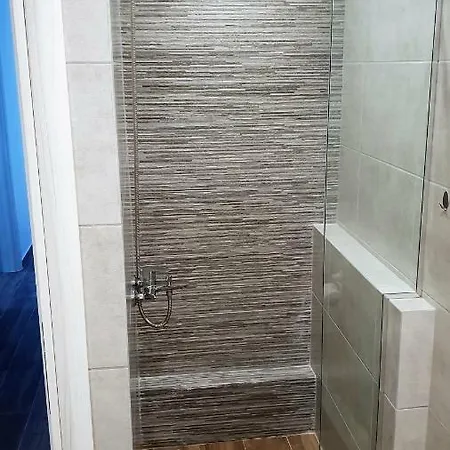 Seaview Deluxe *