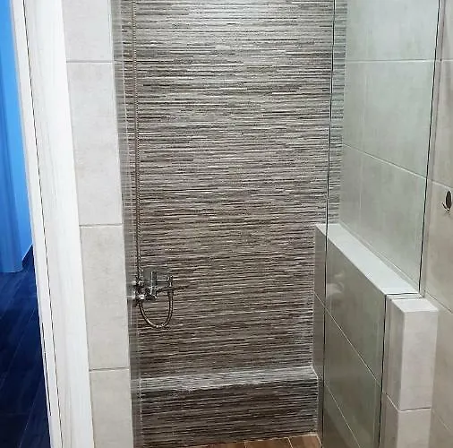 Seaview Deluxe *