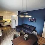 Seaview Deluxe Apartament
